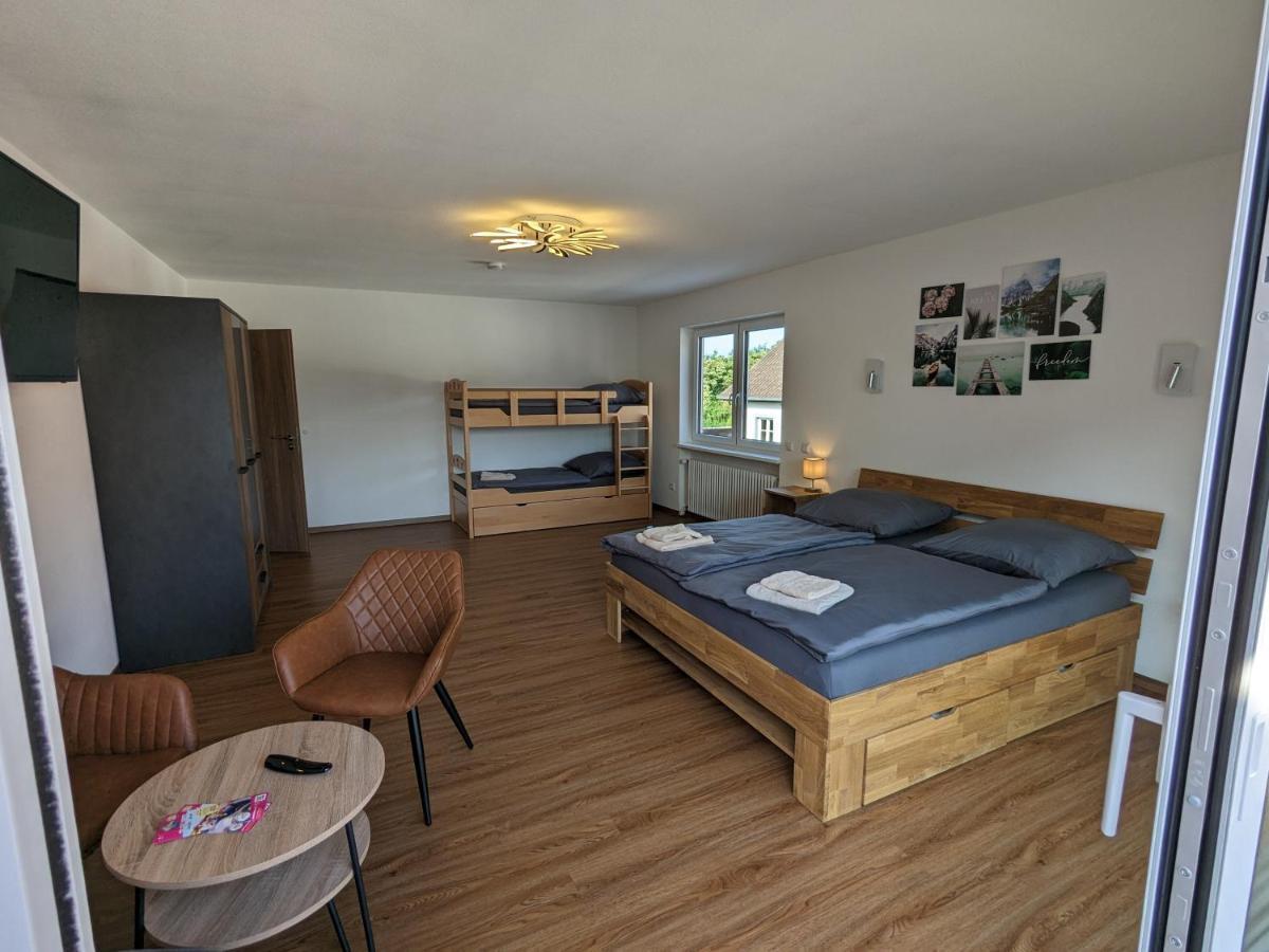Apartment S'bahnhoefle *