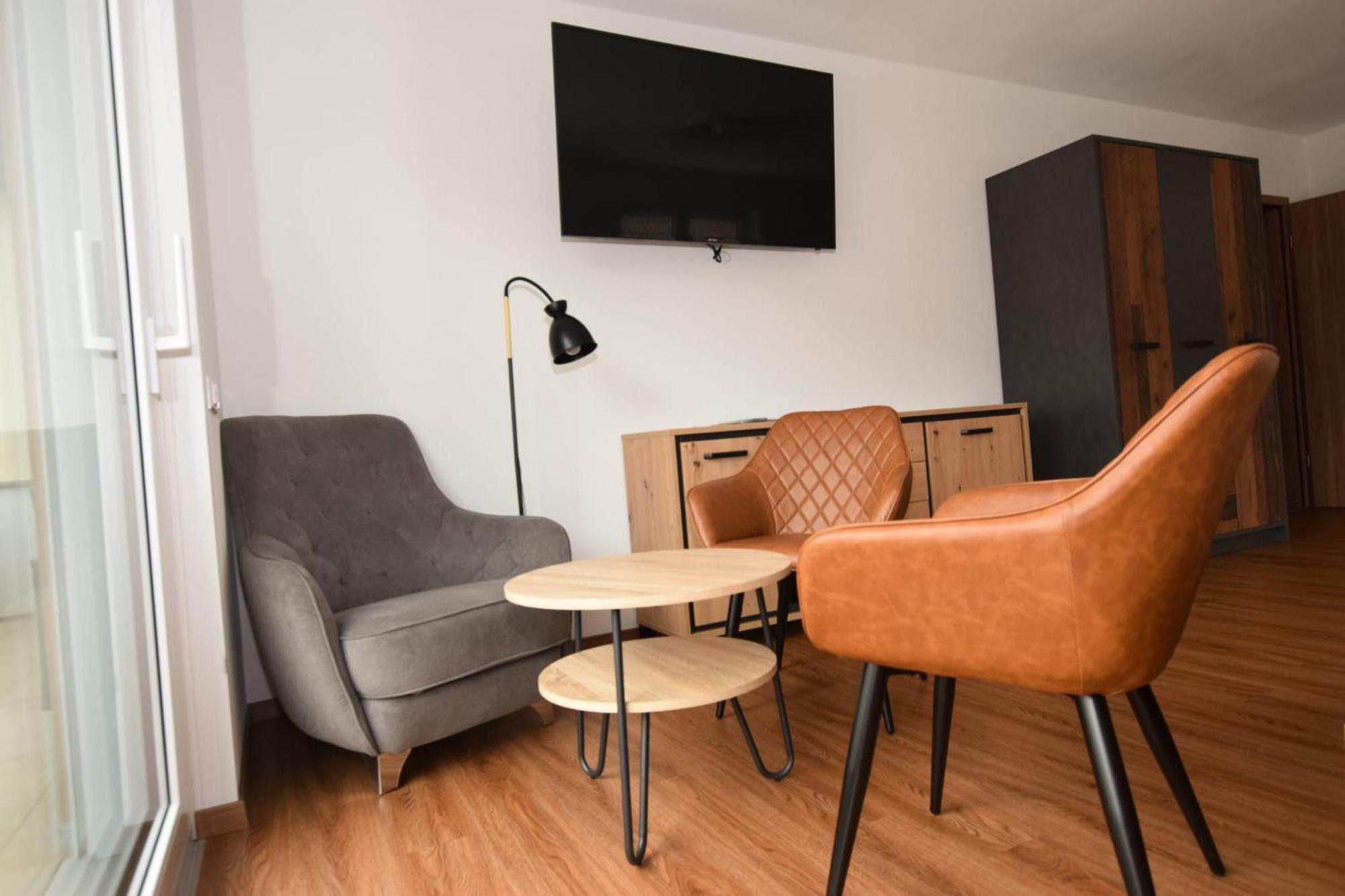 S'bahnhoefle Apartment *